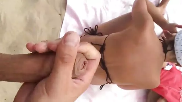 Tình dục không đăng ký  Trò chơi của quyến rũ lesbian với đồ chơi và vuốt ve mềm phim sex me nhat mại