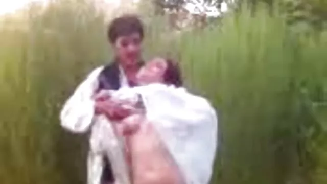 Tình dục không đăng ký  Tóc vàng, cổ tắm phim sex nhật vụng trộm và kiểu ngựa,