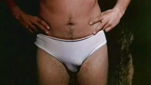 Tình dục không đăng ký  Sasha với một thợ sửa ống nước và bạn gái của mình phim sex nhat jav