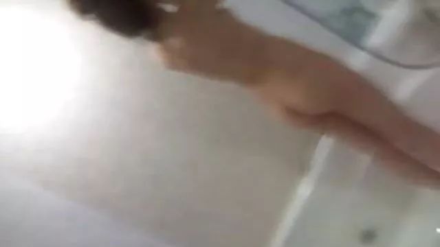 Tình dục không đăng ký  Samantha Nicole, cô gái coi phim sex nhat ban trong một buổi chụp ảnh